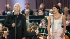 Anna Netrebko a Dmitri Hvorostovsky na Rudém náměstí